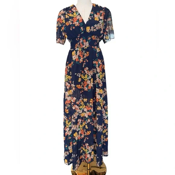 NWOT Floral Navy Maxi Dress with Smocked Waist Medium - Picture 4 of 11